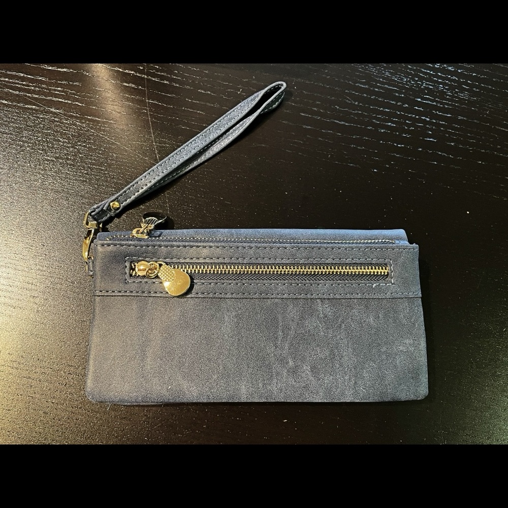 Women’s Navy Blue Wallet